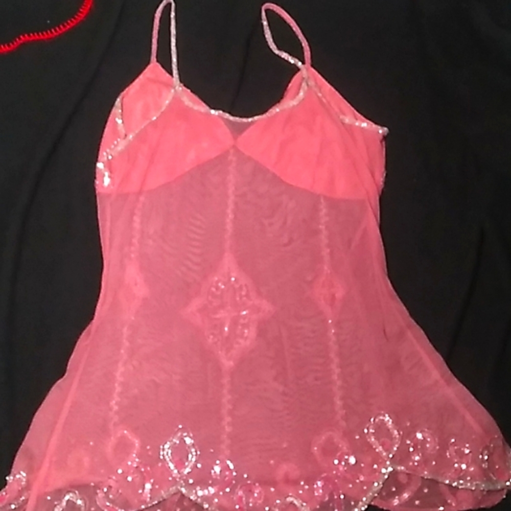Pink rose colored night gown. w/o label. Sequence and sheer sensual appeal. - Picture 3 of 5